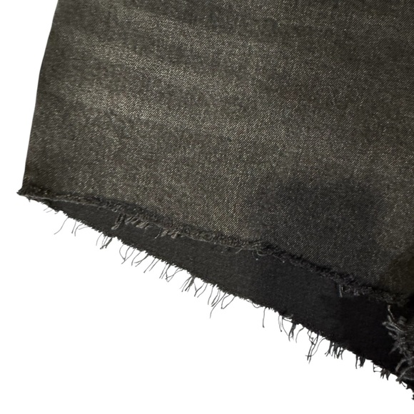 Abercrombie & Fitch The 90s Relaxed High Rise Distressed Cutoff Short NWT 37/24 - Picture 14 of 16